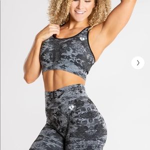 Women’s Best Camo Seamless Leggings